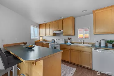 2711 Day Island Boulevard W, University Place, WA 98466 - Photo 17