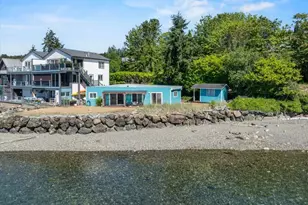 2711 Day Island Blvd W, University Place, WA 98466 - Photo 1