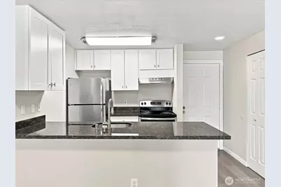 9484 Redmond-Woodinville Road NE #C204, Redmond, WA 98052 - Photo 9
