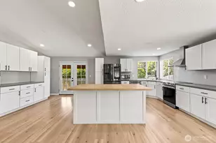 10220 NW 24th Ave, Vancouver, WA 98685 - Photo 11