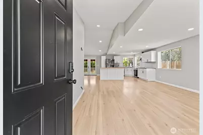 10220 NW 24th Avenue, Vancouver, WA 98685 - Photo 5