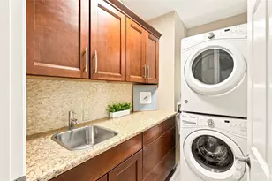 10210 NE 154th St, Bothell, WA 98011 - Photo 17