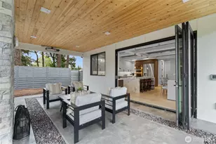 12608 NE 30th St, Bellevue, WA 98005 - Photo 13