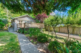 4018 59th Ave SW, Seattle, WA 98116 - Photo 5