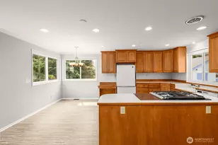 2501 SW 112th St, Seattle, WA 98146 - Photo 11