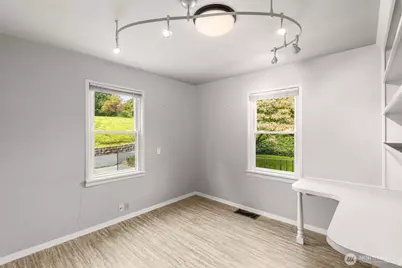 2501 SW 112th Street, Seattle, WA 98146 - Photo 13