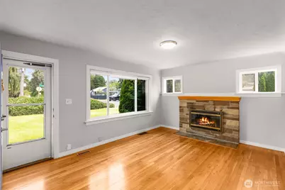 2501 SW 112th Street, Seattle, WA 98146 - Photo 3