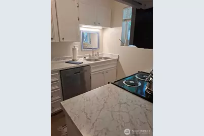 8315 Cirque Drive W #1, University Place, WA 98467 - Photo 3