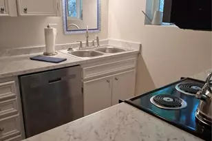 8315 Cirque Dr W, University Place, WA 98467 - Photo 3