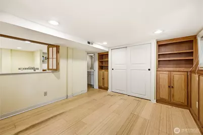 4747 4th Avenue NE, Seattle, WA 98105 - Photo 33