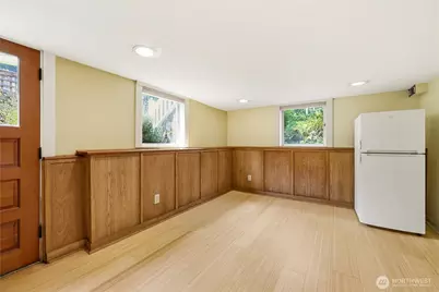 4747 4th Avenue NE, Seattle, WA 98105 - Photo 31