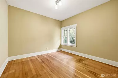 4747 4th Avenue NE, Seattle, WA 98105 - Photo 15