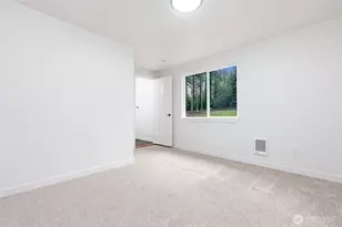 14210 97th Ave NW, Gig Harbor, WA 98329 - Photo 17
