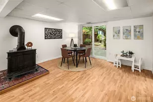 13730 SE 20th St, Bellevue, WA 98005 - Photo 25