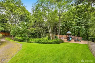 13730 SE 20th St, Bellevue, WA 98005 - Photo 33