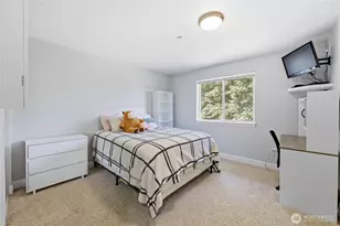 6110 Lakemont Ln, Bremerton, WA 98312 - Photo 21