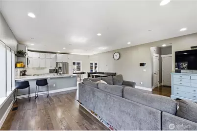 6110 Lakemont Lane, Bremerton, WA 98312 - Photo 9