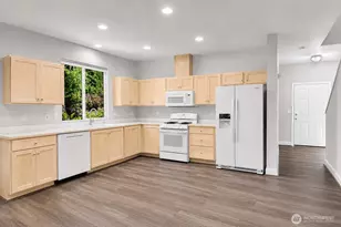 6750 163rd Pl SE, Bellevue, WA 98006 - Photo 5