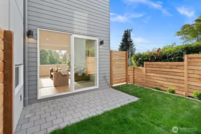 4045 44th Avenue SW, Seattle, WA 98116 - Photo 15