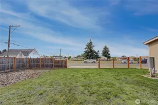 213 N Liberty St, Port Angeles, WA 98362 - Photo 35