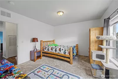 213 N Liberty Street, Port Angeles, WA 98362 - Photo 27