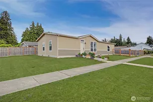 213 N Liberty St, Port Angeles, WA 98362 - Photo 1