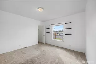213 N Liberty St, Port Angeles, WA 98362 - Photo 23
