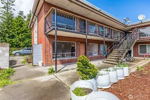 748 S Cloverdale St, Seattle, WA 98108 - Photo 3