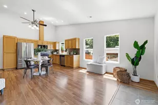 21030 25th Dr SE, Bothell, WA 98021 - Photo 11