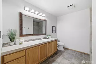 21030 25th Dr SE, Bothell, WA 98021 - Photo 15