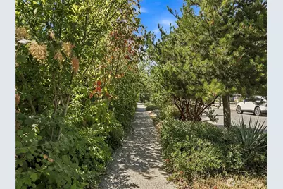 2001 S Lucile Street, Seattle, WA 98108 - Photo 29