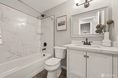 1228 NE Brockman Place, Seattle, WA 98125 - Photo 21