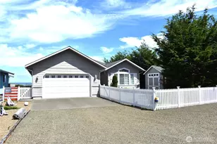 268 Sunrise Ave SE, Ocean Shores, WA 98569 - Photo 1