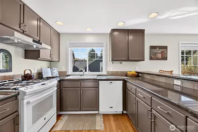 2651 NW 57th Street #B, Seattle, WA 98107 - Photo 5