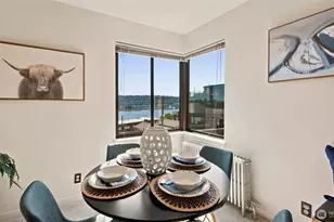 2450 Dexter Ave N, Seattle, WA 98109 - Photo 15