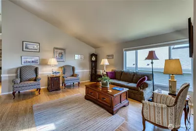 6870 Starboard Lane, Gig Harbor, WA 98335 - Photo 3