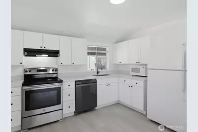 2719 S 125th Street, Seattle, WA 98168 - Photo 7