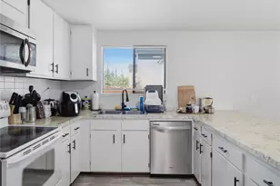2719 S 125th St, Seattle, WA 98168 - Photo 21