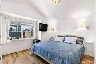 8516 Nesbit Ave N, Seattle, WA 98103 - Photo 17