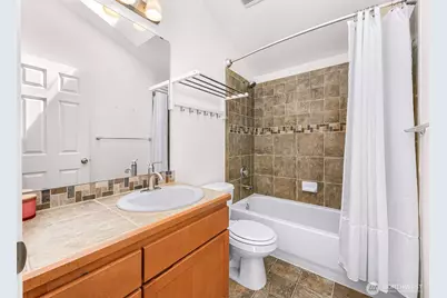 8516 Nesbit Avenue N #A, Seattle, WA 98103 - Photo 23