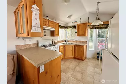881 Magellan Avenue NE, Ocean Shores, WA 98569 - Photo 5