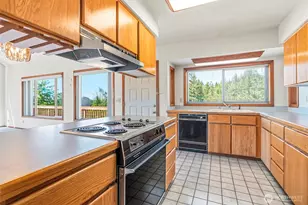 805 Luebke Rd, Toutle, WA 98649 - Photo 9