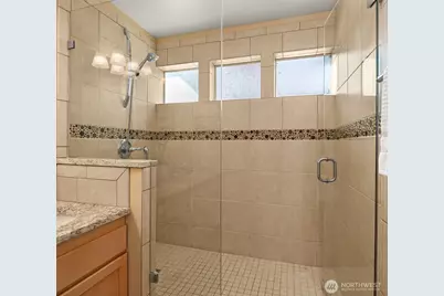 540 Dayton Street #101, Edmonds, WA 98020 - Photo 19