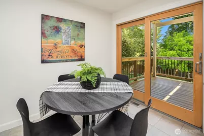 2810 127th Avenue NE, Bellevue, WA 98005 - Photo 13