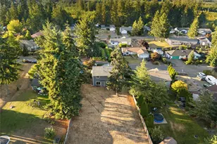 130 E Warbler Ct, Allyn, WA 98524 - Photo 25