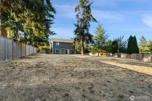 130 E Warbler Ct, Allyn, WA 98524 - Photo 23