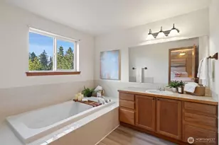 130 E Warbler Ct, Allyn, WA 98524 - Photo 11