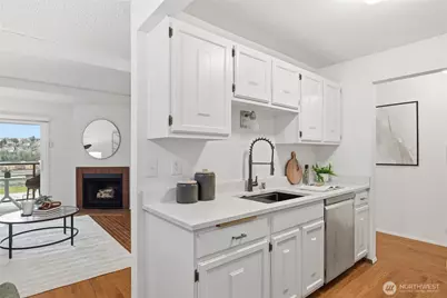 2034 14th Ave W #302, Seattle, WA 98119 - Photo 7