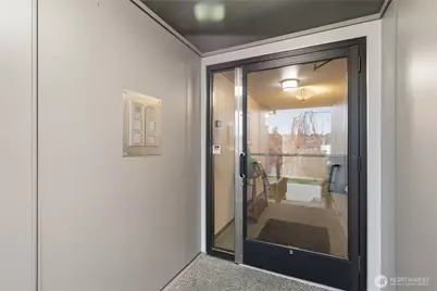 2034 14th Ave W #302, Seattle, WA 98119 - Photo 15