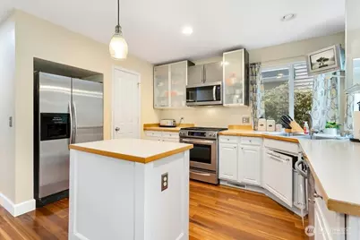 6611 133rd Street SE, Snohomish, WA 98296 - Photo 7